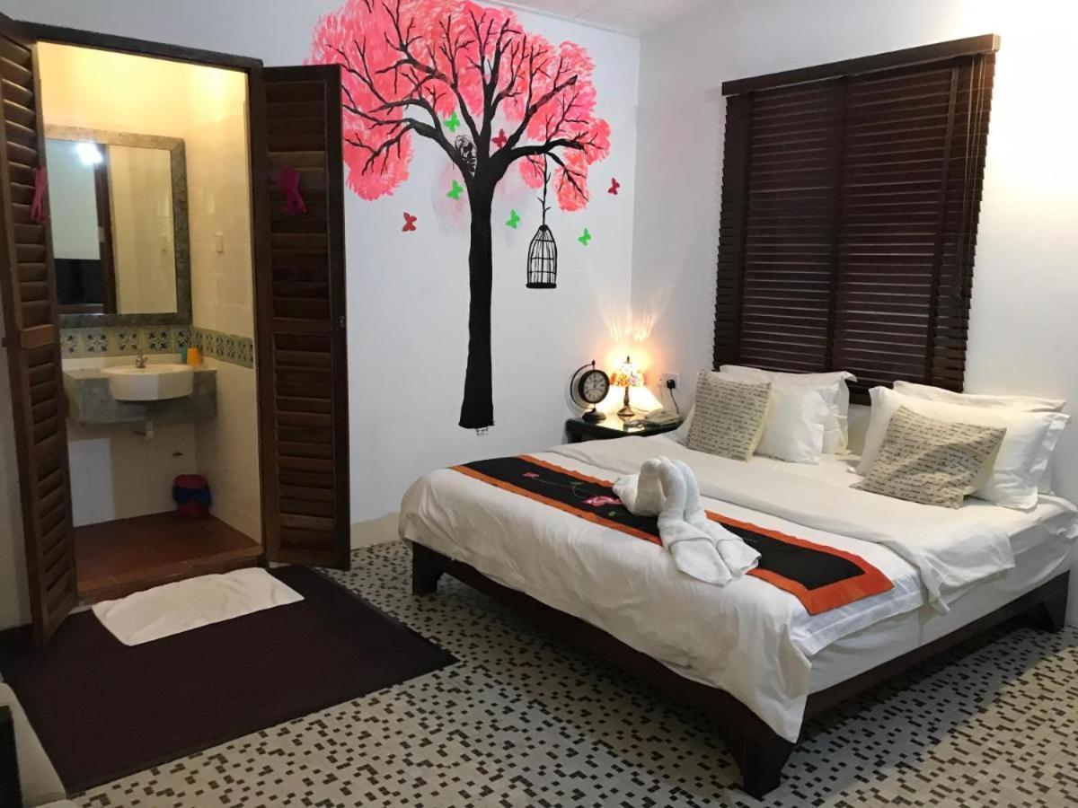 Rangoon Residences + Homestay George Town